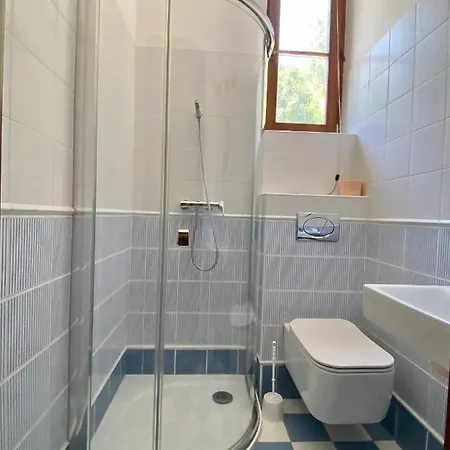 Segesdy Apartment