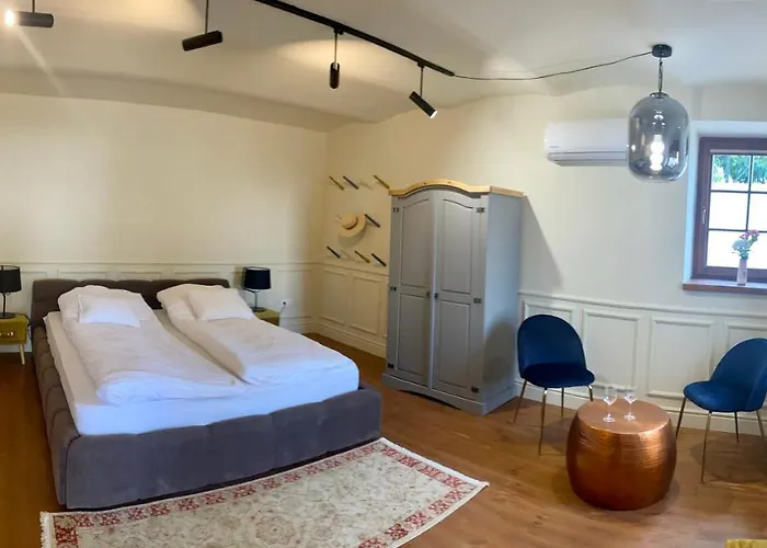 Apartament Segesdy *